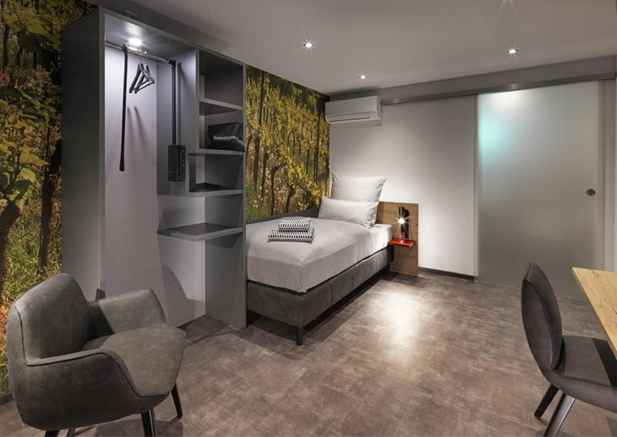 Weinmotel Simon 1 A